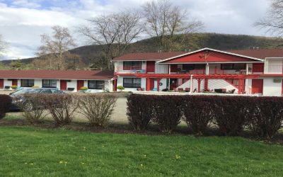 Muroff Hospitality Group has completed the sale of Vinehurst Inn & Suites.